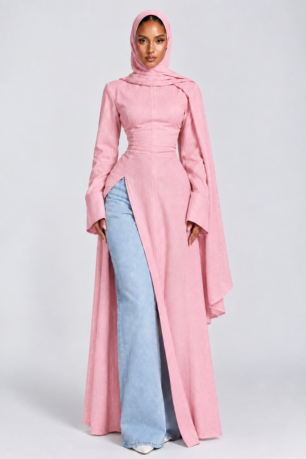 Élégance Asymétrique – Ensemble Abaya & Jean